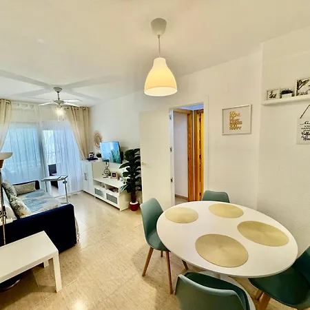 Seaside Serenity Apartment